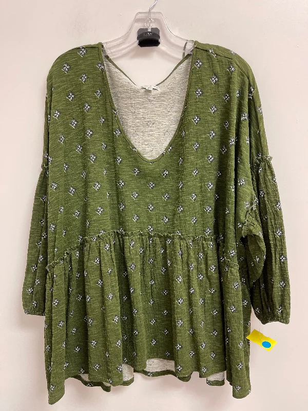 Graphic Tees Top Long Sleeve By Wonderly In Green, Size: 4x